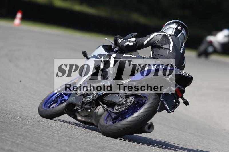 /45 10.08.2025 Plüss Moto Sport ADR/Einsteiger/420